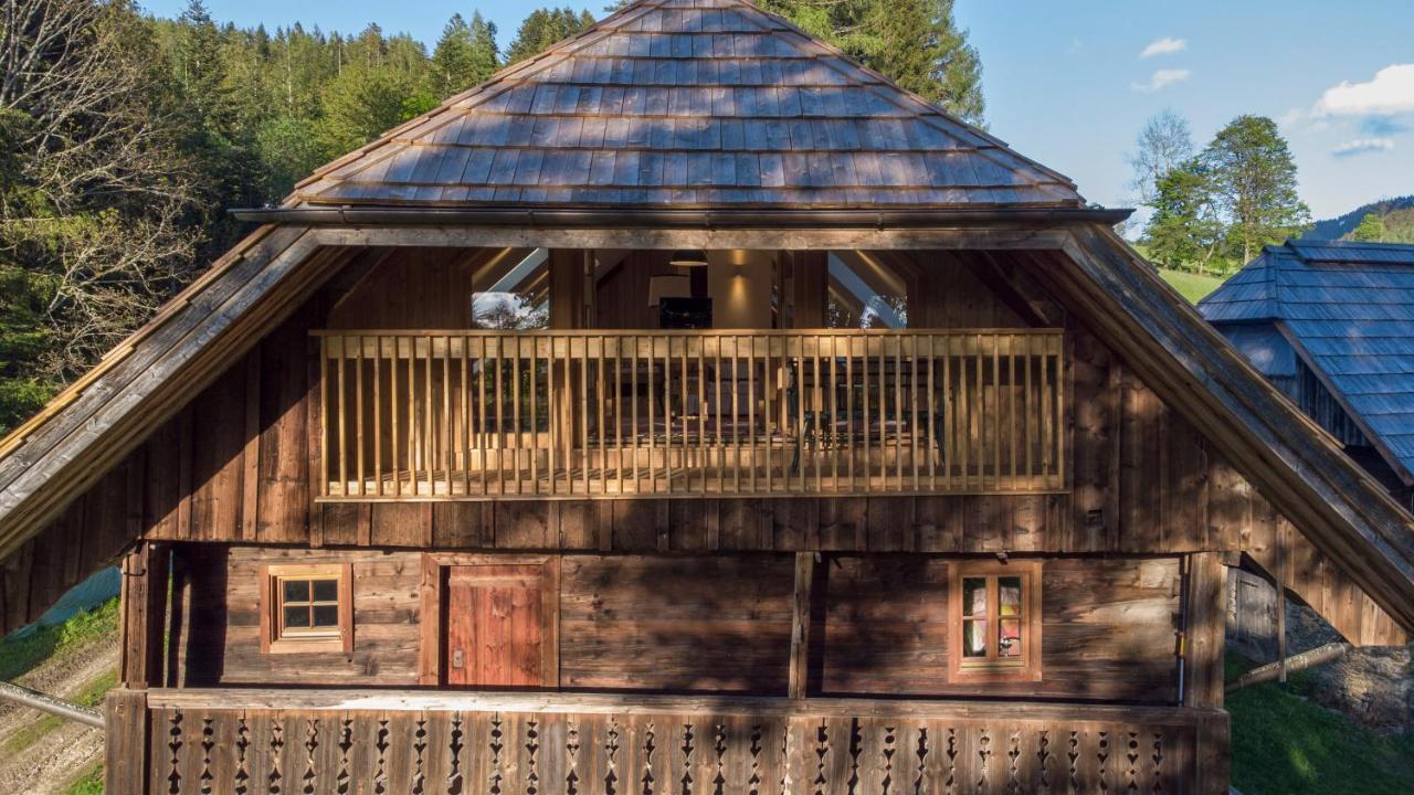 Charmante Gaestewohnung In Altem Bauernhaus In Alpiner Alleinlage Stanz Im Murztal Extérieur photo